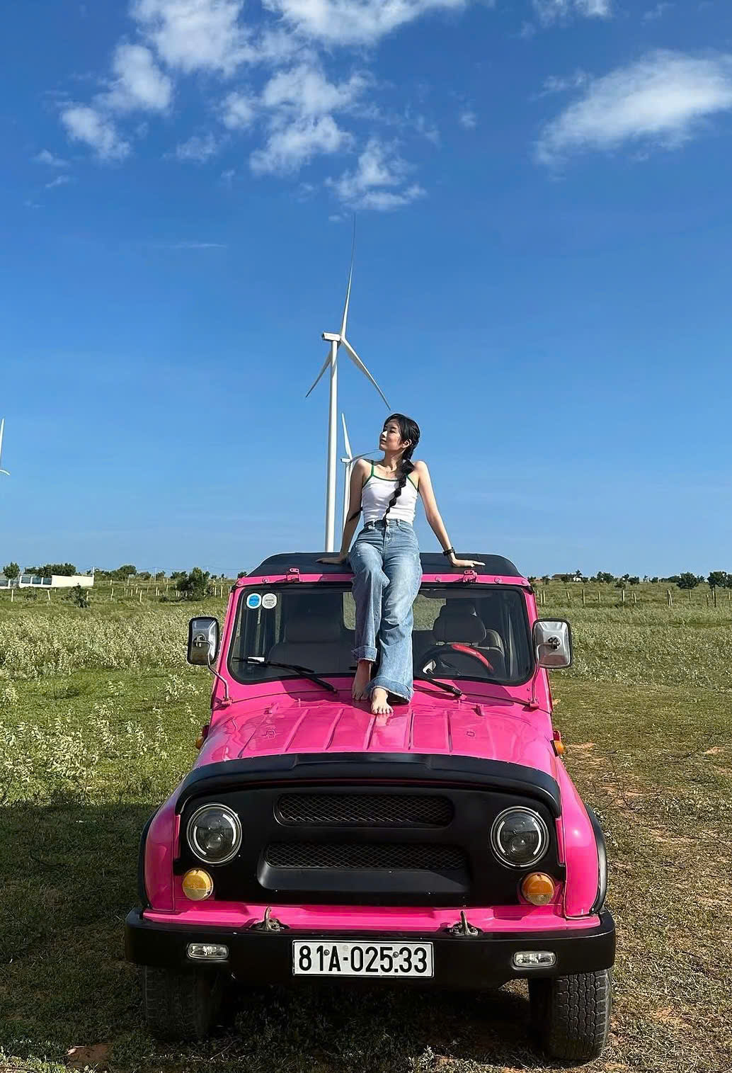 Thuê Xe Jeep Mũi Né Đi Đồi Cát Có Lái